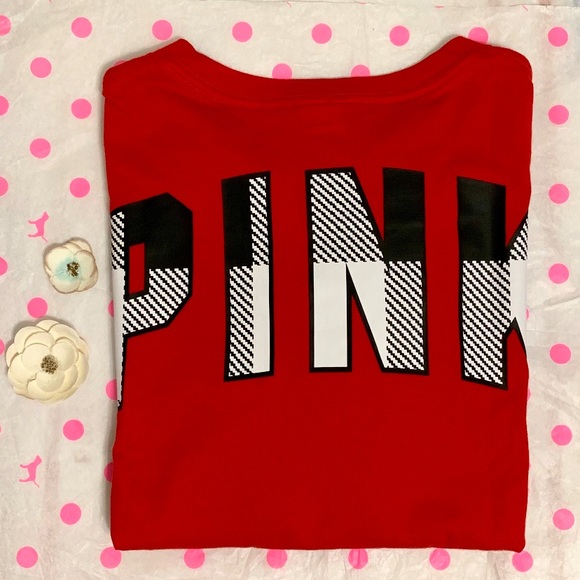 ❌SOLD❌ VS PINK campus t shirt & leggings bundle - Picture 2 of 7